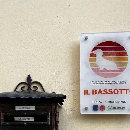 Il Bassotto Brindisi Luaran gambar